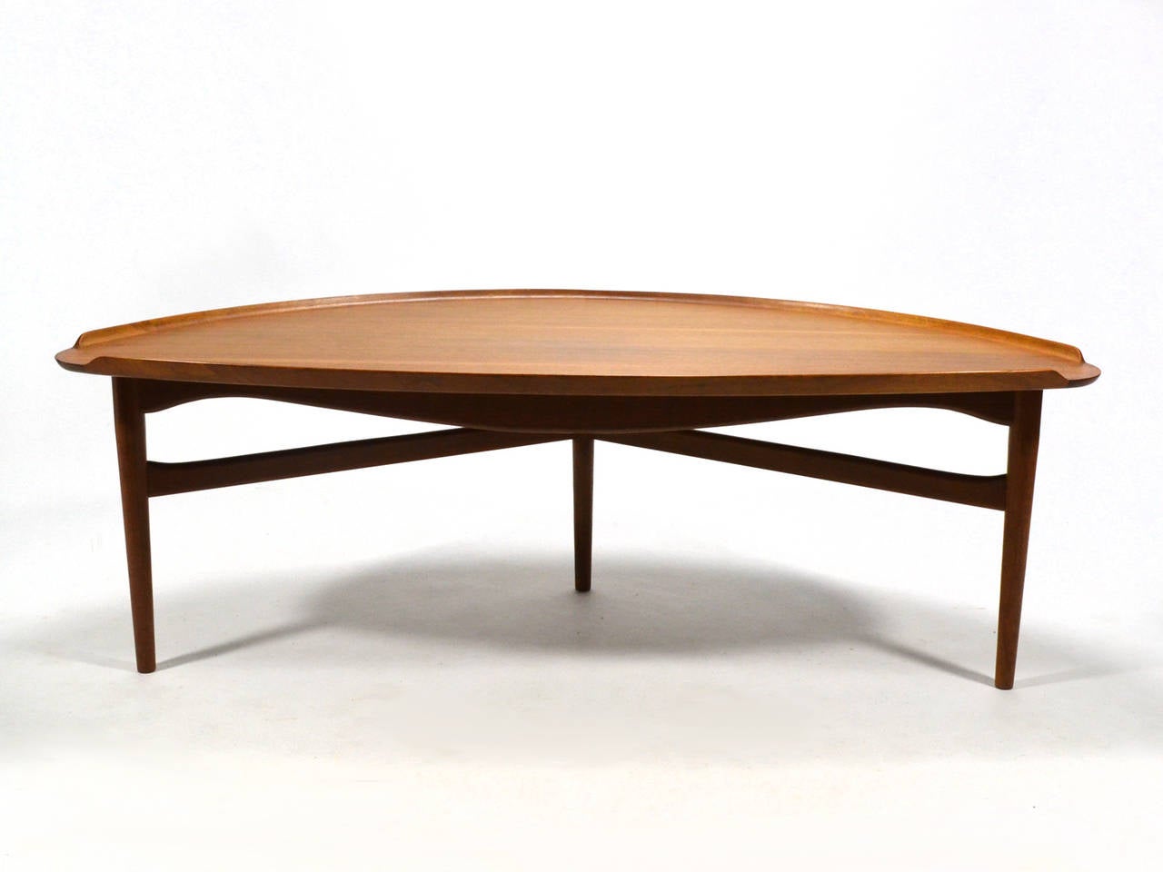 Finn Juhl Coffee Table In Excellent Condition In Highland, IN
