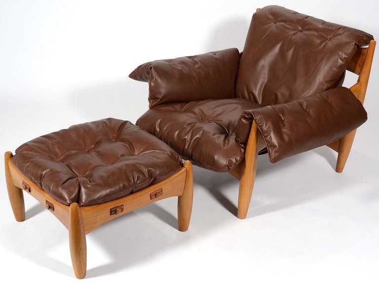 Sergio Rodrigues Sheriff Sessel und Ottomane (Leder)