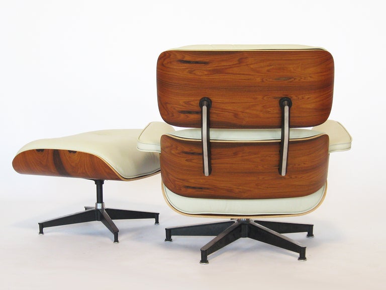 Eames Lounge Chair And Ottoman 1