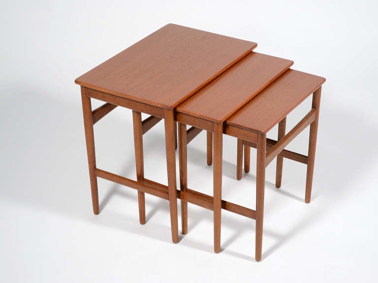 Scandinavian Modern Hans Wegner Nesting Tables by Andreas Tuck