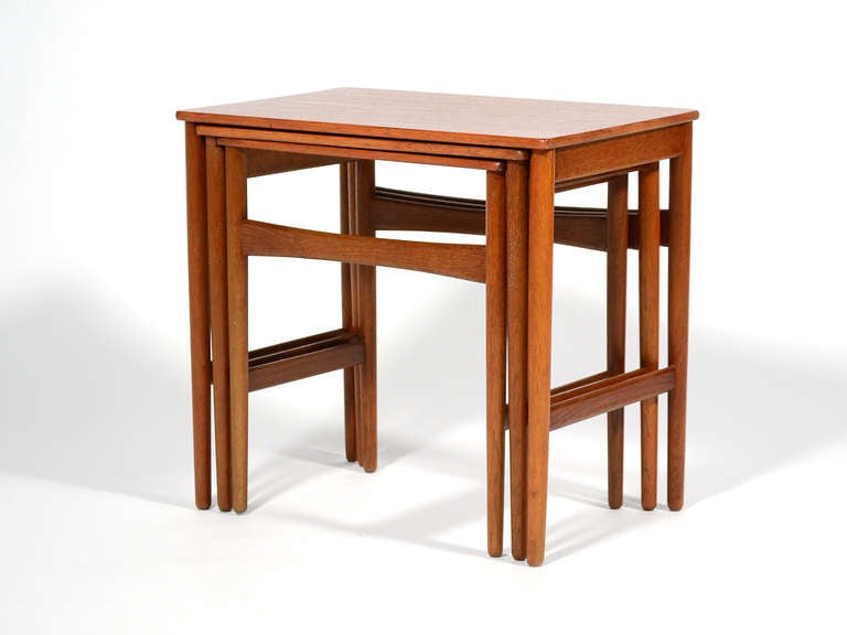 Hans Wegner Nesting Tables by Andreas Tuck In Good Condition In Highland, IN