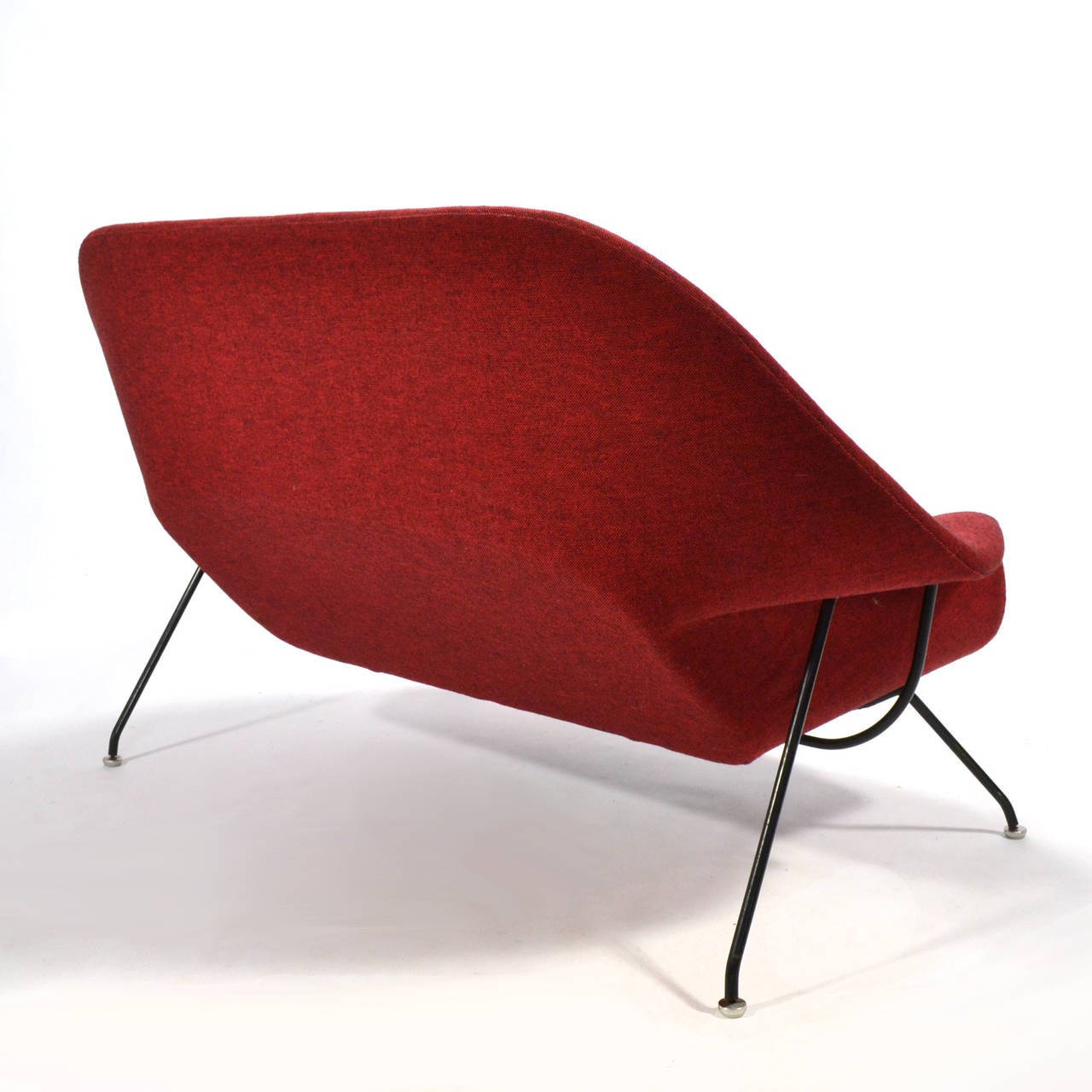 American Eero Saarinen Womb Settee Upholstered in Alexander Girard Fabric