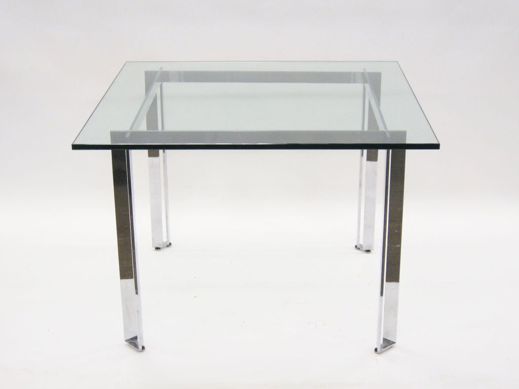 Chome and glass dining table by James Howell for Tri-Mark In Good Condition In Highland, IN