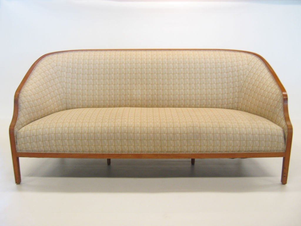 Banker sofa by Ward Bennett for Brickel 2