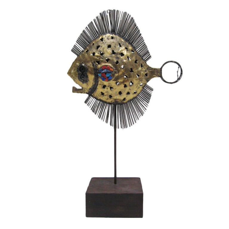 Abstract fish sculpture