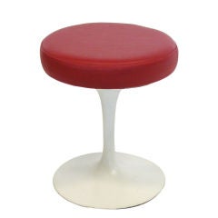 Saarinen tulip stool in red leather by Knoll