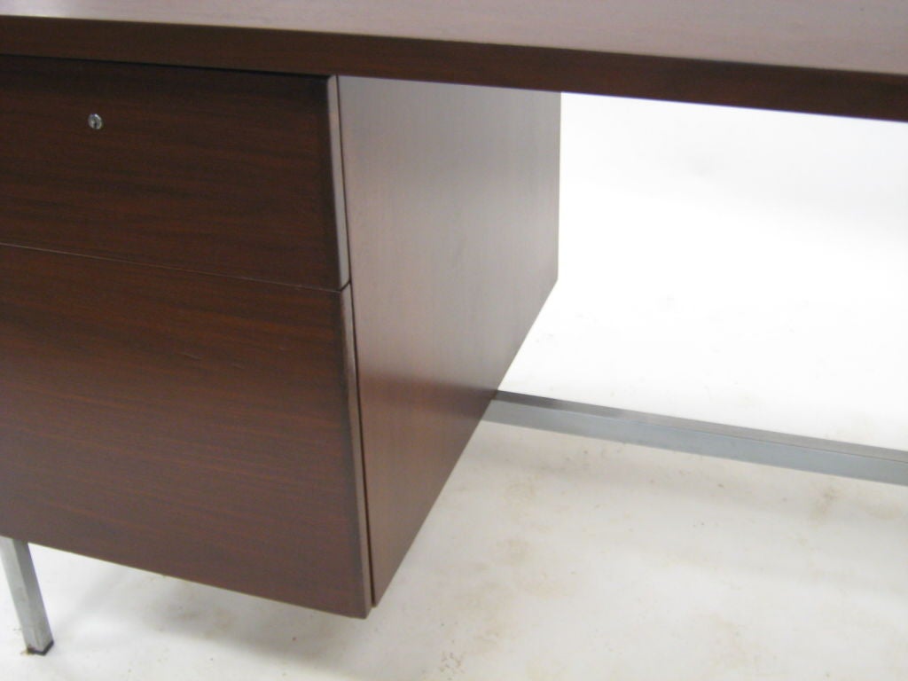 Florence Knoll desk with metal base at 1stDibs finnish earrings