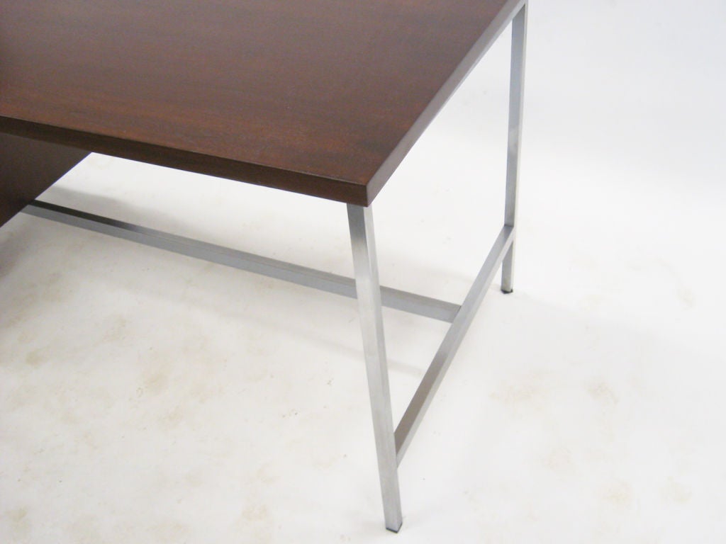 Florence Knoll desk with metal base at 1stDibs finnish earrings
