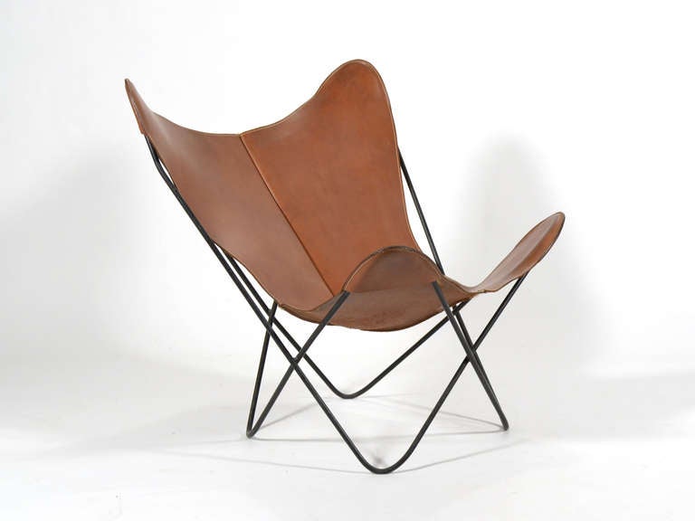 Mid-20th Century Butterly Chair with Leather Sling by Jorge Ferrari-Hardoy for Knoll