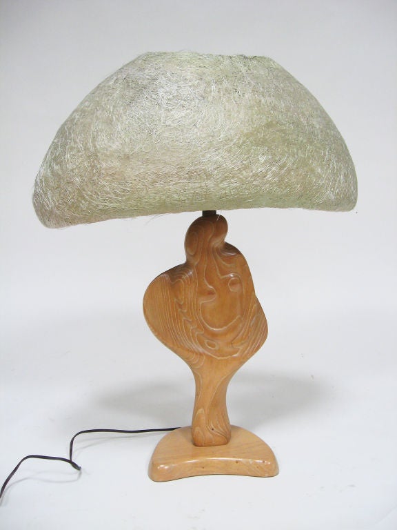 Heifetz Skulpturale Tischlampe (Moderne der Mitte des Jahrhunderts) im Angebot