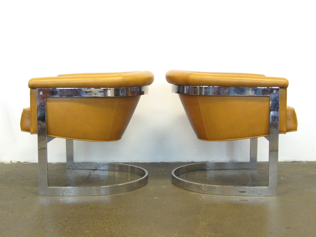 Stainless Steel Pair of Milo Baughman lounge chairs by Thayer Coggin