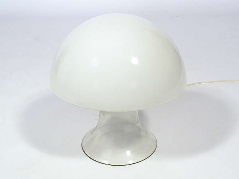 Mushroom Shaped Murano Glass Lamp by Gino Vistosi In Excellent Condition In Highland, IN