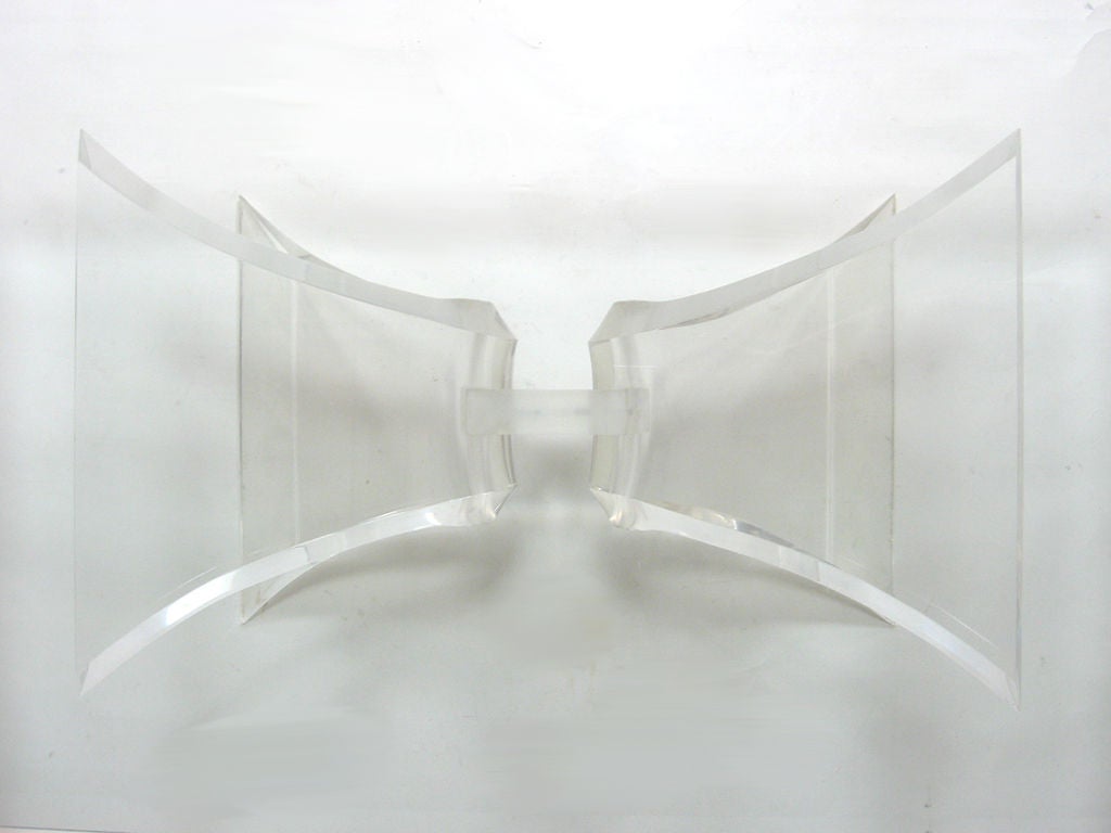 Lucite & glass butterfly coffee table by Lion in Frost 4