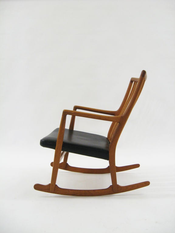 Danish Hans Wegner ML33 rocking chair by Mikael Laursen