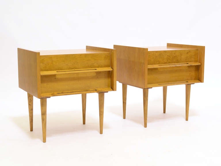Mid-20th Century Pair of Nightstands/End Tables by Edmond Spence