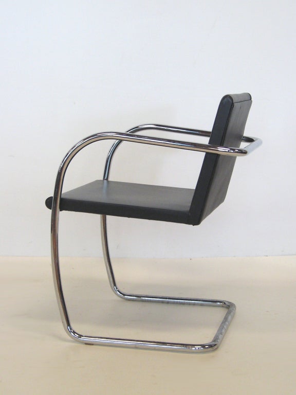 American Ludwig Mies van der Rohe tubular Brno chairs by Knoll