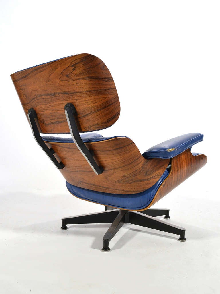 Rare Eames 670 Lounge Chair with Cobalt Blue Leather by Herman Miller