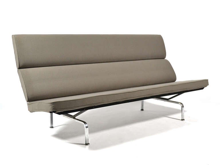 herman miller compact sofa