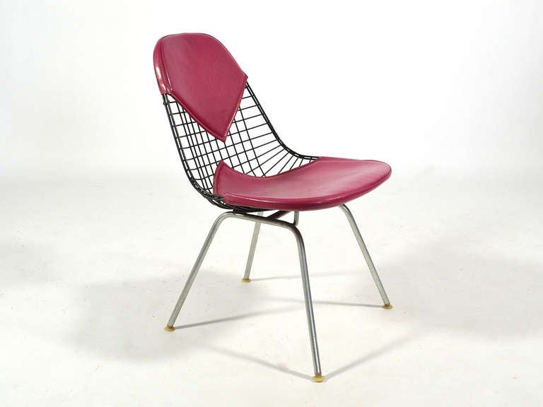 Chaise Eames LKH-2 avec rembourrage Girard par Herman Miller Bon état - En vente à Highland, IN