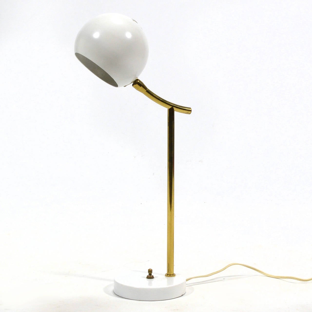 Mid-Century Modern Lampe de bureau ou de table Nessen en vente