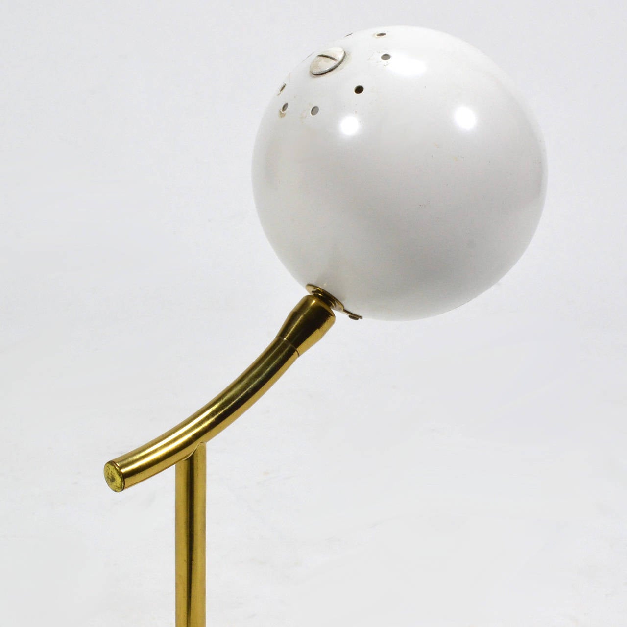 Mid-20th Century Nessen Desk or Table Lamp For Sale