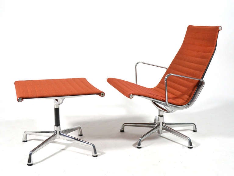 The design of the Aluminum group chairs came from Girard's lament to Charles Eames that there was no well designed outdoor furniture when he was working with Eero Saarinen on the creation of the Miller house in Columbus, Indiana. The subsequent