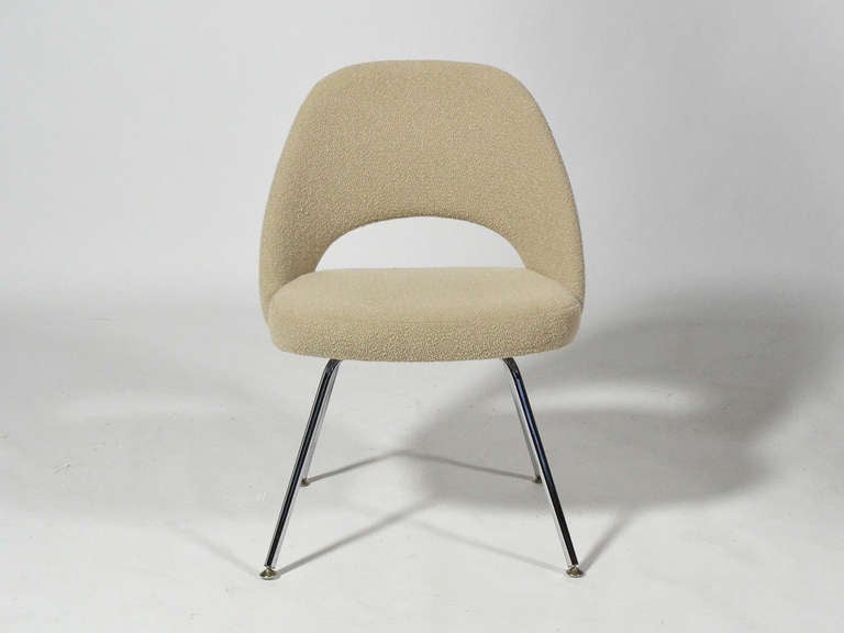 Set of Eight Eero Saarinen Chairs by Knoll 1