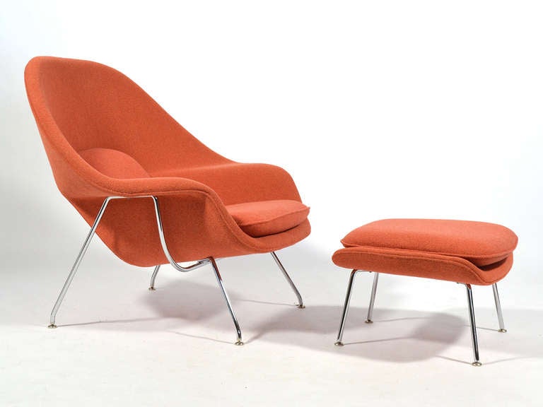 Mid-Century Modern Eero Saarinen Womb Chair by Knoll