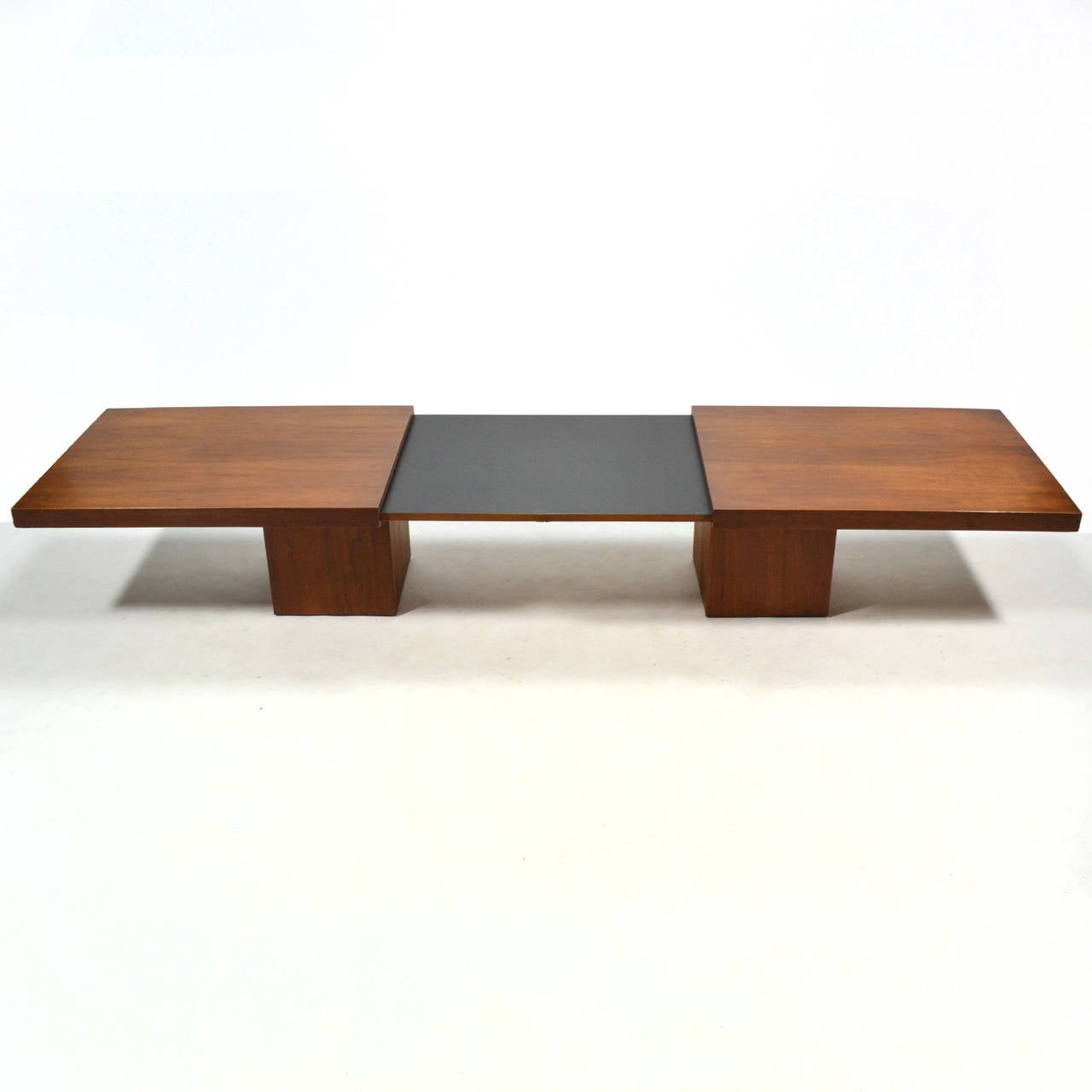John Keal Expanding Coffee Table by Brown Saltman In Good Condition In Highland, IN