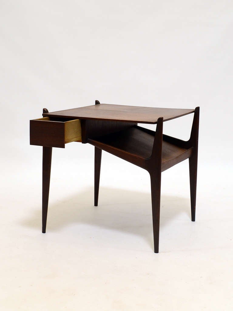 Mid-20th Century Side/ end table by Erno Fabry