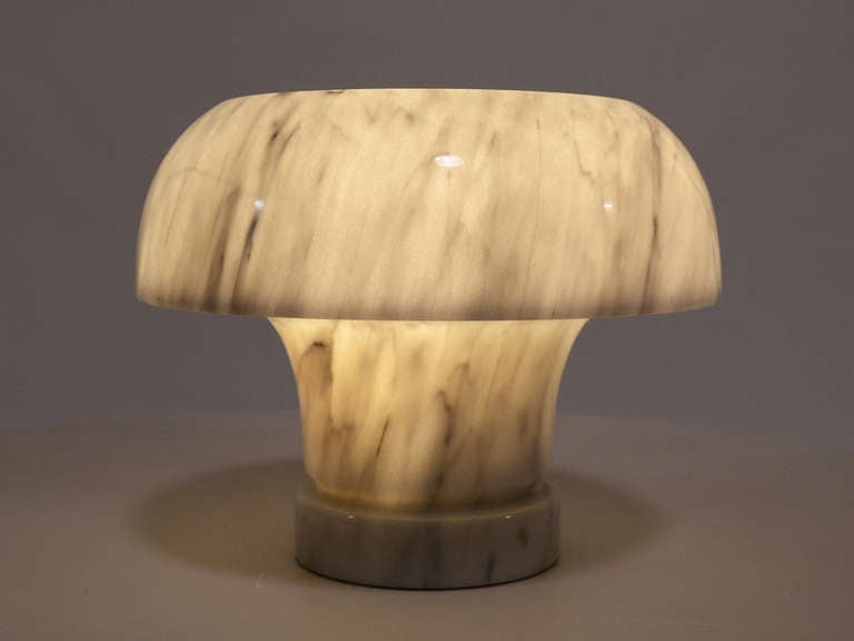 Marble table lamp by Angelo Mangiarotti 3