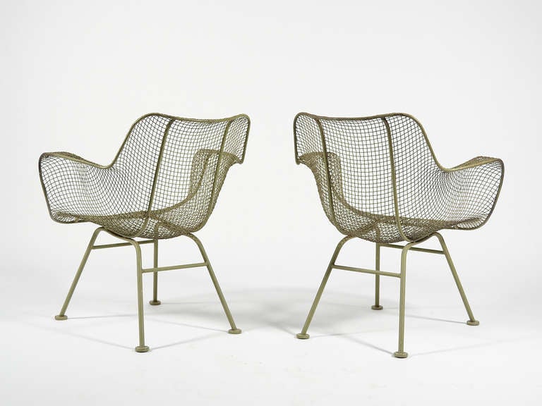 Mid-20th Century Pair Of Sage Green Woodard Sculptura Lounge Chairs
