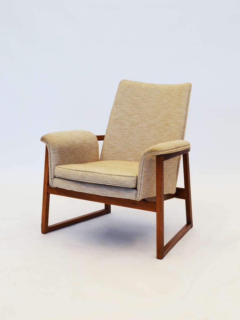 Lounge chair by Jens Risom 3