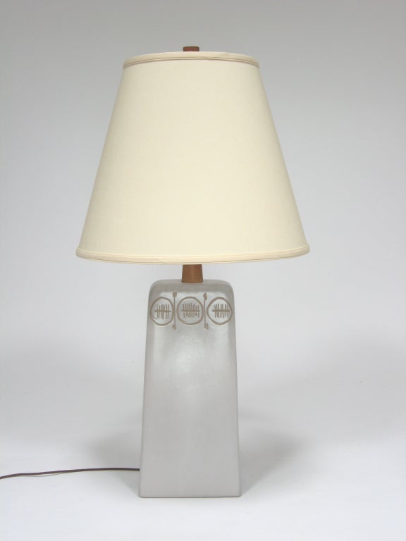 Mid-Century Modern Table Lamp with Sgraffito Decoration by Gordon and Jane Martz For Sale