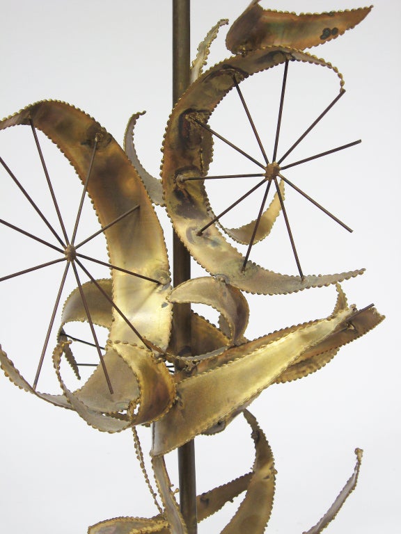 Milieu du XXe siècle Lampe de table sculpturale par Laurel en vente