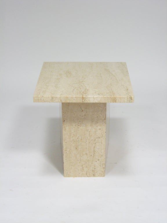 Small travertine side table with trapezoidal top In Good Condition In Highland, IN
