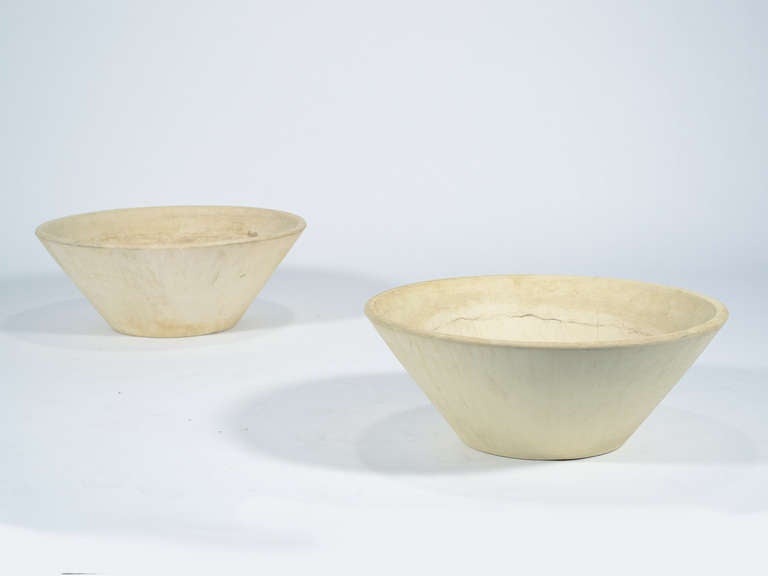 Mid-20th Century Pair Of Lagardo Tackett Planters By Architectural Pottery