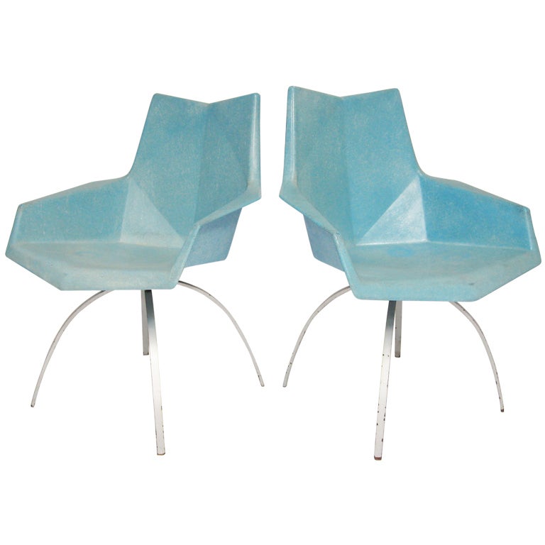 Paul McCobb faceted form chairs with spider bases