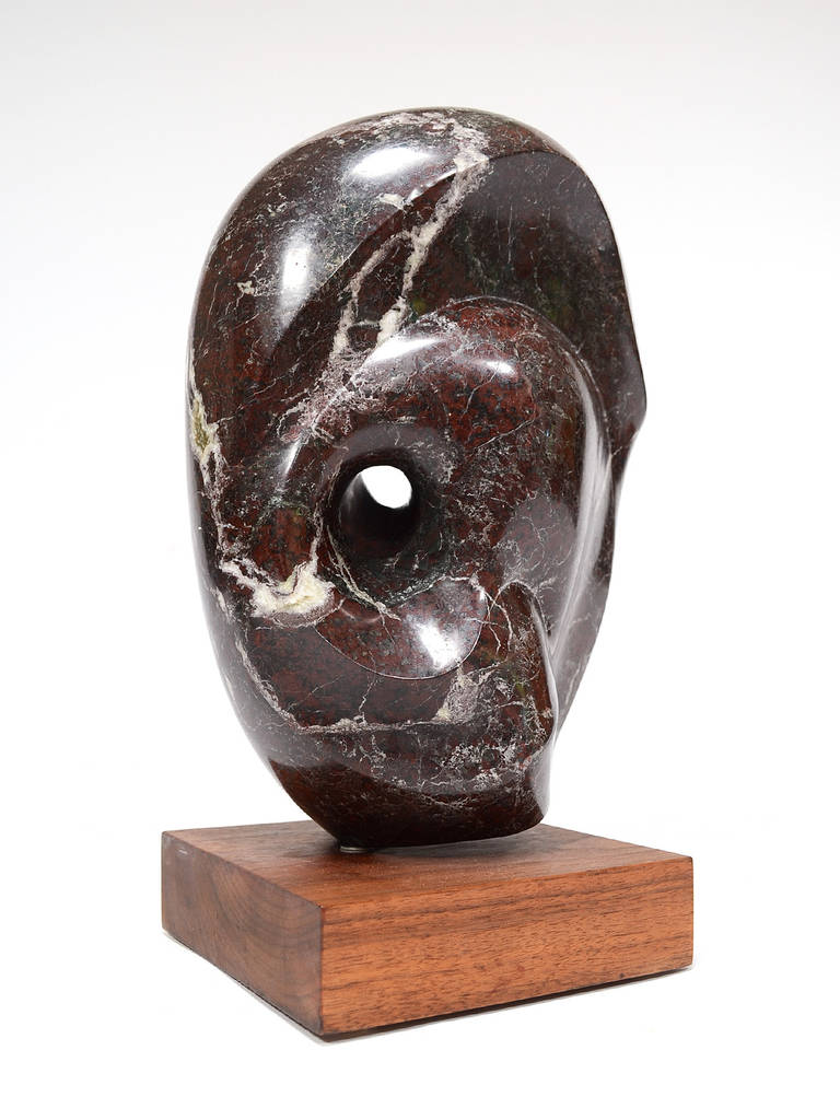 Abstract Marble Sculpture in the Manner of Barbara Hepworth In Good Condition In Highland, IN