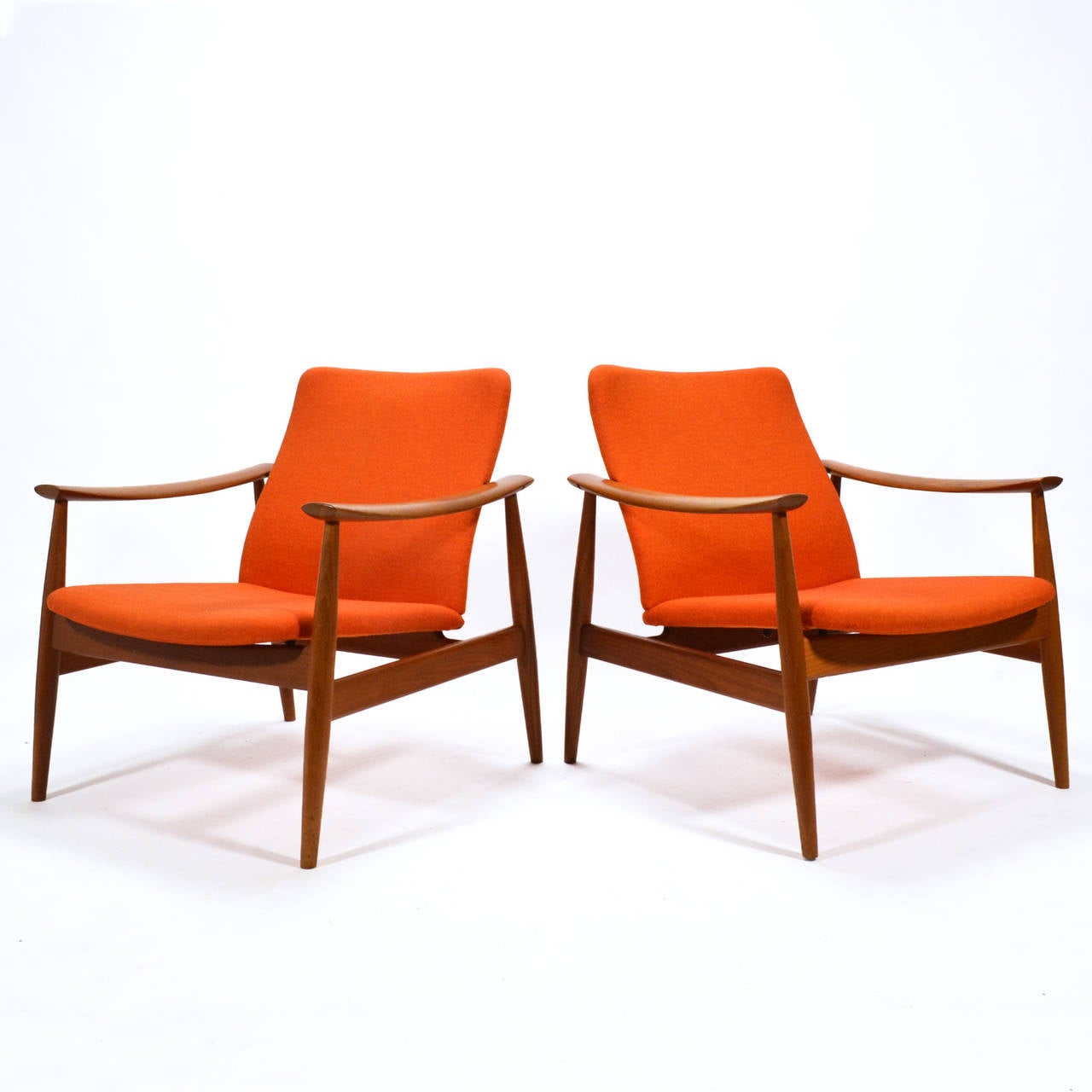 Danish Finn Juhl Pair of Model 138 Easy Chairs by France & Søn