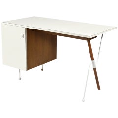 Rare bureau Greta Grossman de Glenn of California