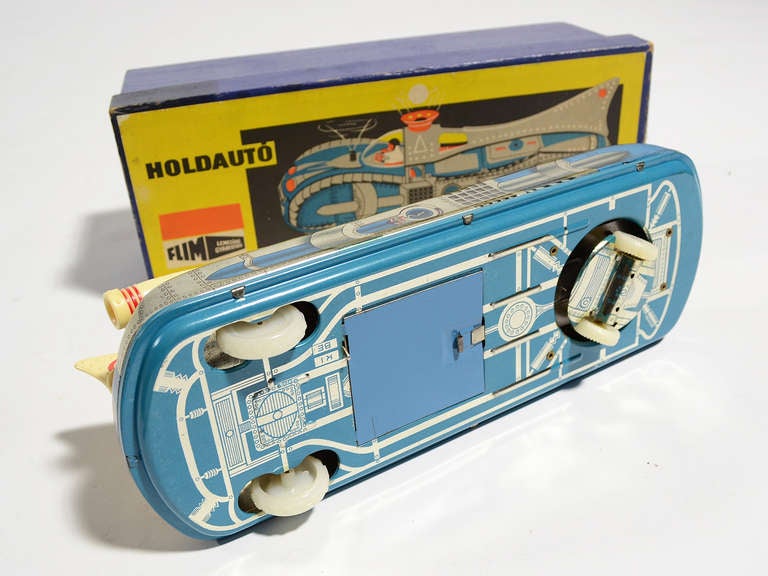 Space Car aus Blech von Holdauto 2