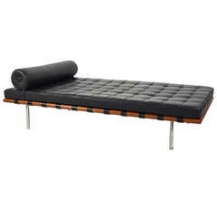 Ludwig Mies van der Rohe Barcelona Couch/ Daybed by Knoll