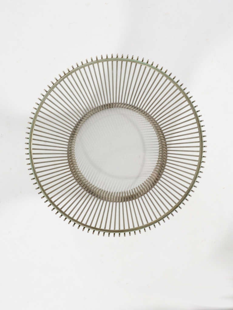 Warren Platner side table by Knoll In Good Condition In Highland, IN