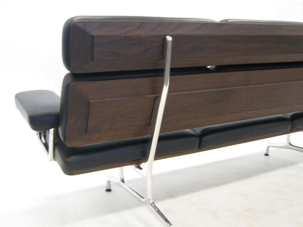 Eames sofa by Herman Miller 1