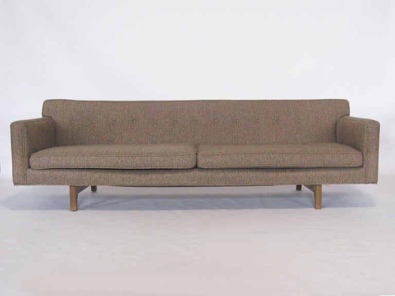 Mid-Century Modern Edward Wormley sofa by Dunbar