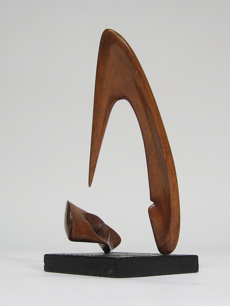 Modernist Abstract Wood Sculpture In Excellent Condition In Highland, IN
