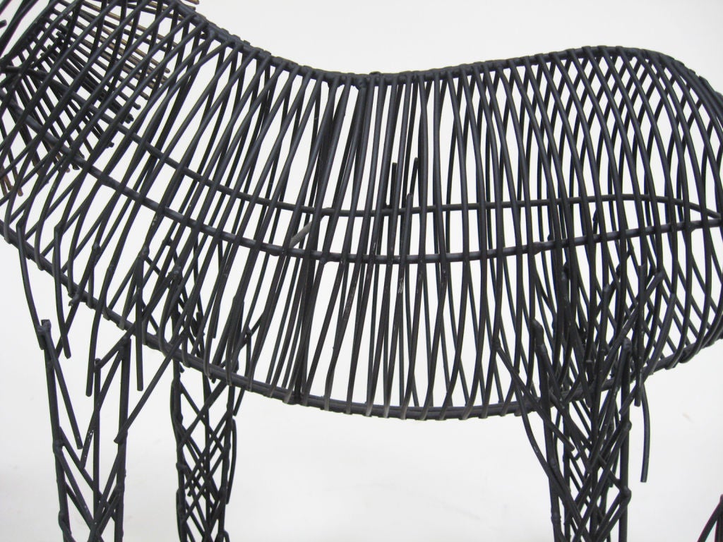 Jere wire lion sculpture 1