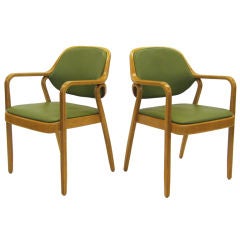 Paire de fauteuils en bois courbé par Don Pettit pour Knoll