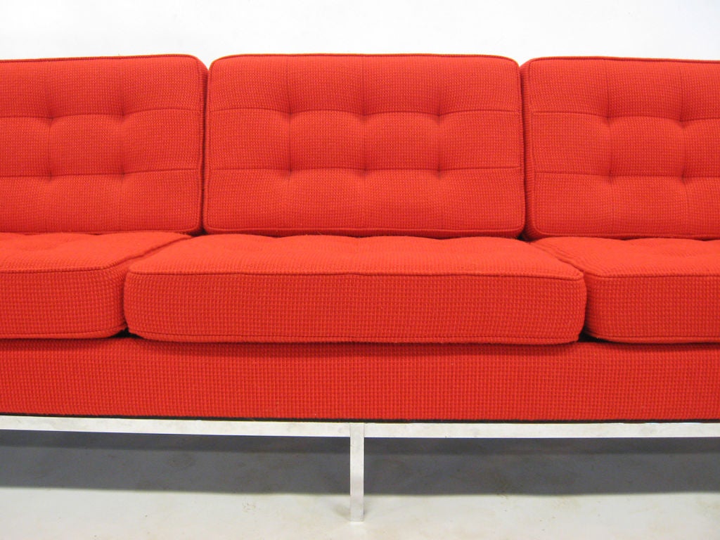 American Early Florence Knoll 3 seat sofa in red Cato fabric